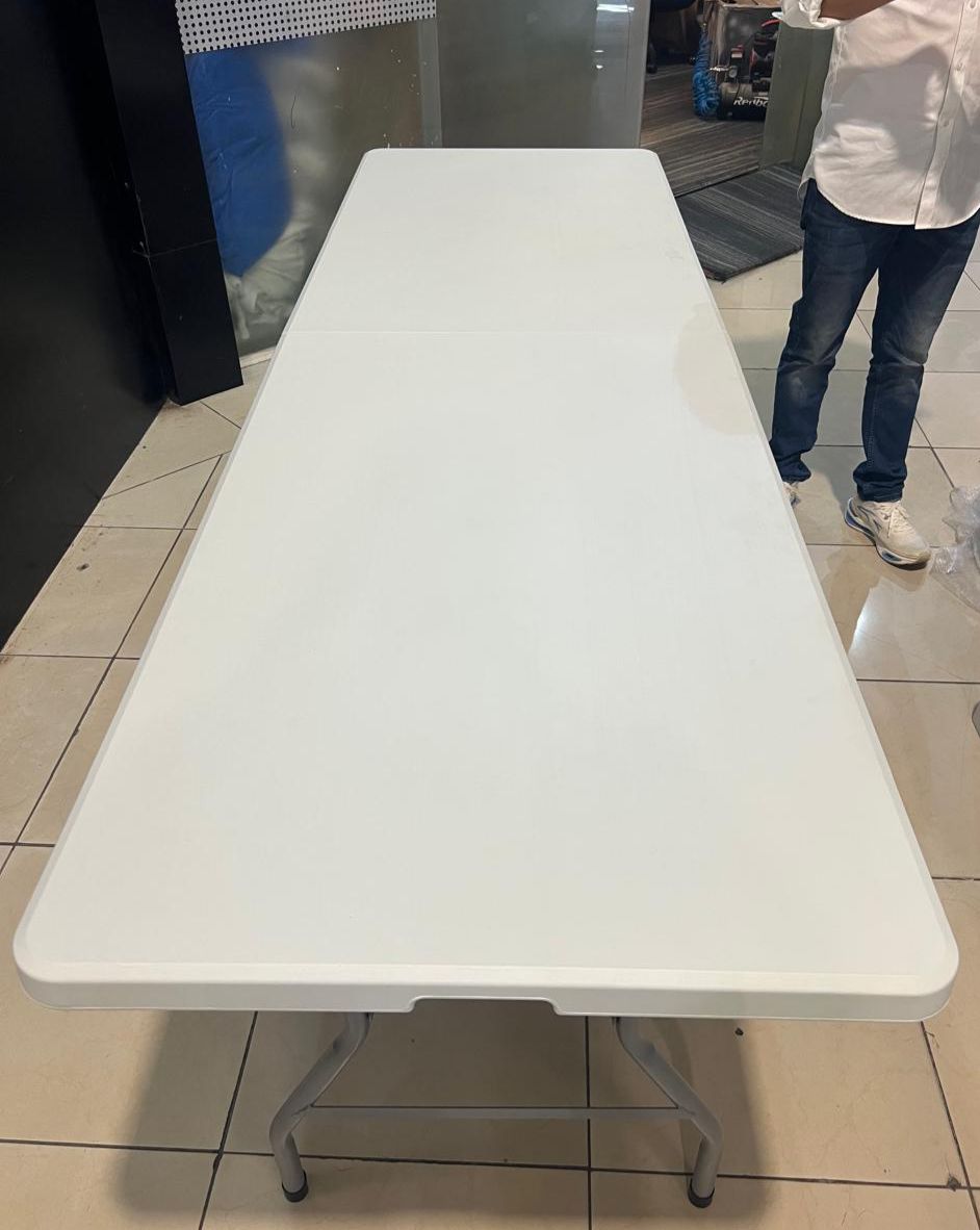 240 CM Foldable Table